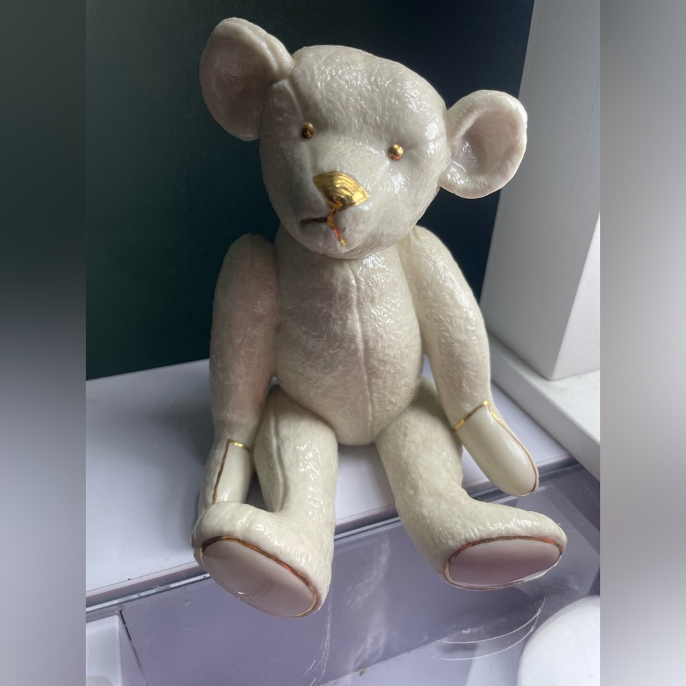 Lenox Cream & Gold Bear Classics Centennial Teddy Smithsonian Institution
